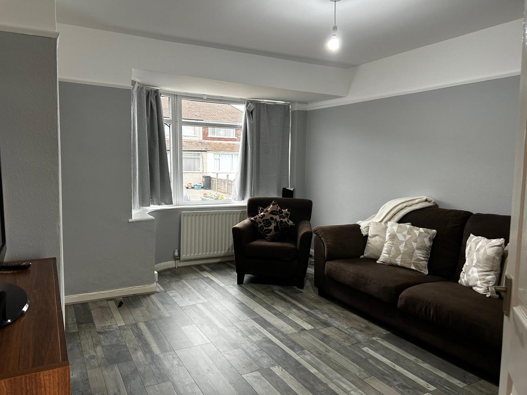 Family Home Near Cribbs Causeway And The Wave, Just 2 Minutes From Airbus And Rolls Royce 布里斯托 外观 照片
